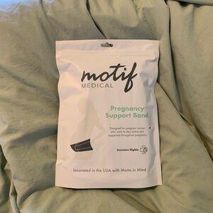 Motif Medical Pregnancy Support Band NEW size L